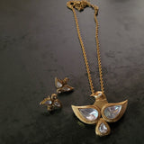 EXCLUSIVE BIRD HANGING NECKLACE WITH EARRINGS