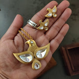 EXCLUSIVE BIRD HANGING NECKLACE WITH EARRINGS