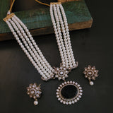 STATEMETN KUNDAN AND REAL STONE PENDANT NECKLACE WITH EARRINGS