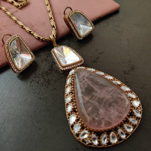 FINEST QUALITY POLKI KUNDAN AND ROSE QUARTZ PENDANT WITH STUDS
