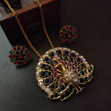 EXCLUSIVE PEACOCK PENDANT AND STUDS SET