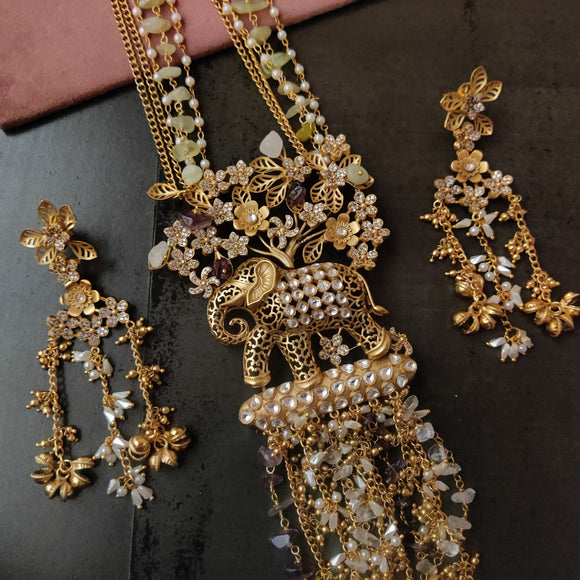 EXCLUSIVE HANDMADE ELEPHANT NECKPIECE WITH SEMI PRECIOUS STONES