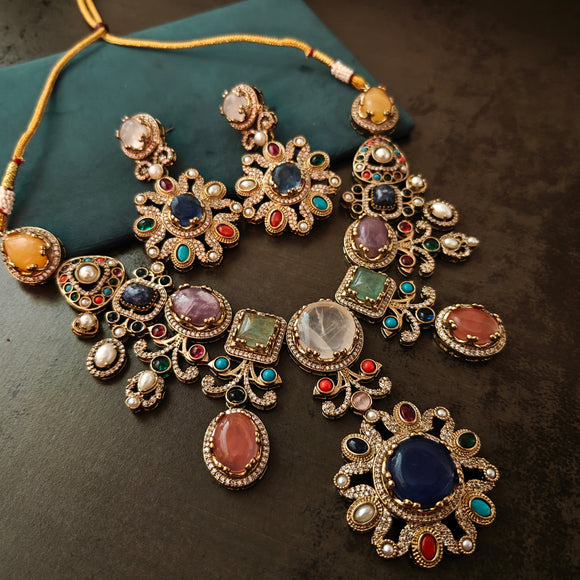 EXCLUSIVE DESIGNER DOUBLET STONE NECKLACE WITH EARRINGS