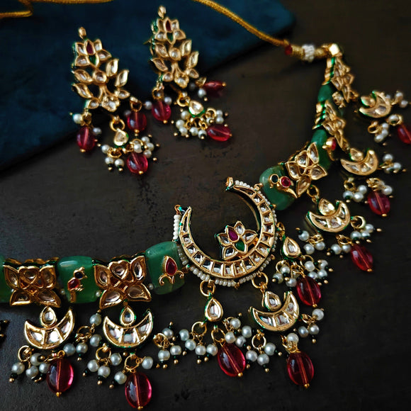 DESGINER BIKANERI KUNDAN CHOKER WITH EARRINGS