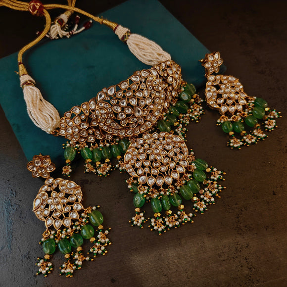 EXCUISITE DESIGNER POLKI KUNDAN CHOKER WITH EARRINGS AND FLUORITE STONE HANGINGS