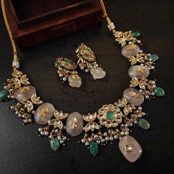 FINEST QUALITY BIKANERI KUNDAN NECKLACE WITH SEMI PRECIOUS STONE HANGINGS AND EARRINGS