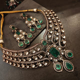 EXQUISITE POLKI KUNDAN DOUBLET STONE VICTORIAN CHOKER WITH EARRINGS