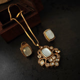DESIGNER KUNDAN NECKLACE WITH EARRINGS