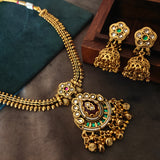 EXCLUSIVE TEMPLE CHOKER WITH EARRINGS