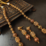 TEMPLE MATAR MALA WITH EARRINGS