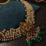 FINEST QUALITY TEMPLE CHOKER WITH EARRINGS