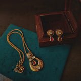 FINEST QUALITY POLKI KUNDAN NECKLACE WITH EARRINGS
