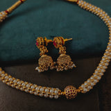 PEARL CHOKER WITH EARRINGS