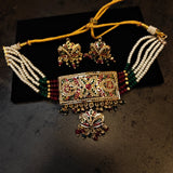 JADAU CHOKER WITH EARRINGS