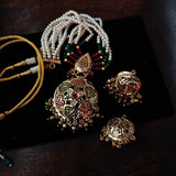 FINEST QUALITY JADAU NECKLACE WITH EARRINGS