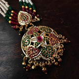 FINEST QUALITY JADAU NECKLACE WITH EARRINGS