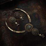 REAL SILVER PLATED SEMI PRECIOUS STONE NECKLACE WITH EARRINGS