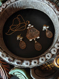 EXCLUSIVE CARVED MOONSTONE KUNDAN DROP PENDANT SET