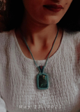 WEAR ME EXCLUSIVE MACRAME NECKPIECE WITH REAL LABRADORITE STONE