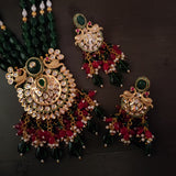 WEAR ME EXCLUSIVE DESIGNER NECKPIECE