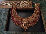 EXCLUSIVE TEMPLE CHOKER WITH EARRINGS