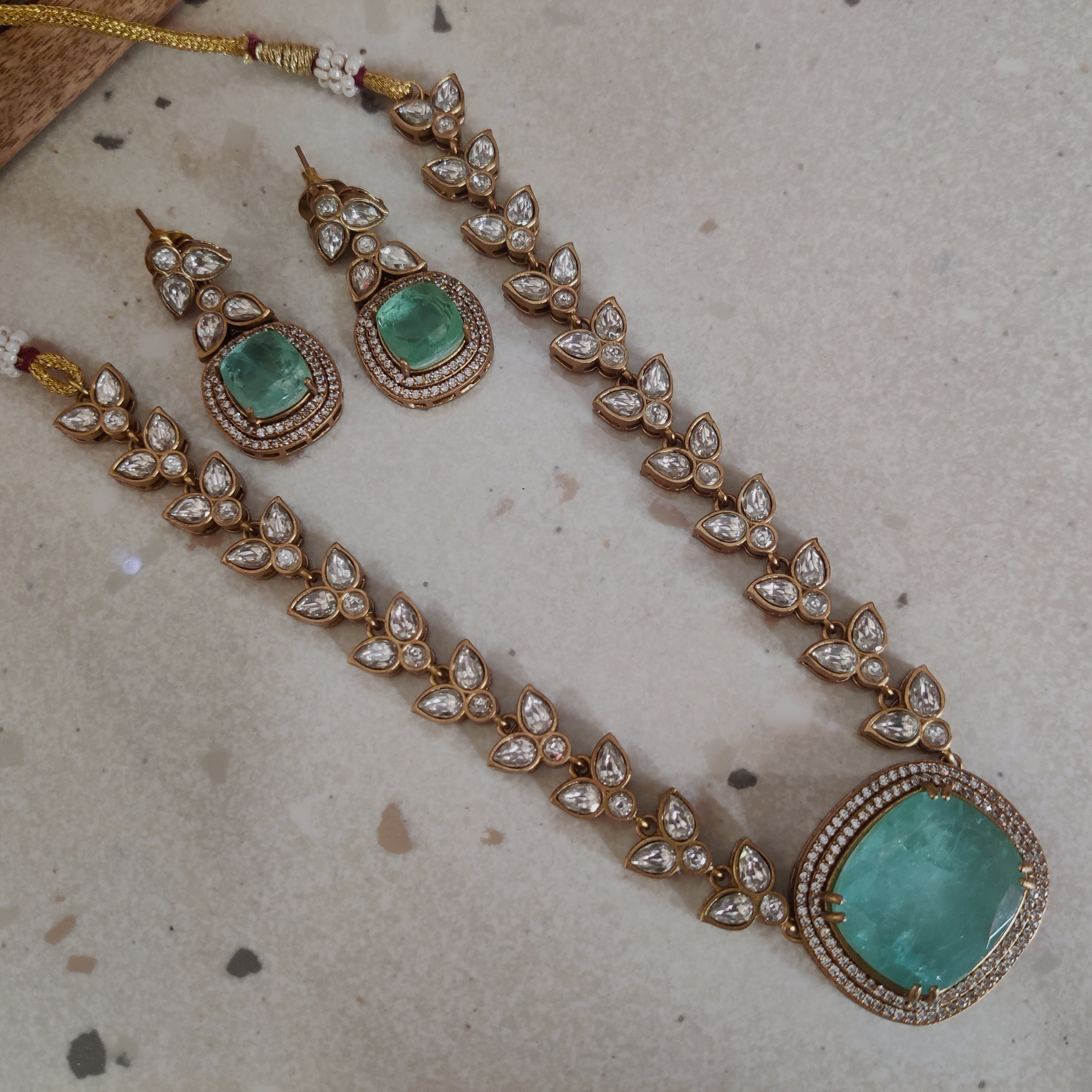 DESIGNER DOUBLET STONE NECKLACE WITH EARRINGS – Wearmebyradhaji