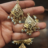 JADAU CHOKER WITH EARRINGS