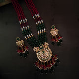 WEAR ME EXCLUSIVE DESIGNER NECKPIECE