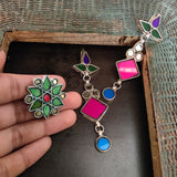 TRIBAL EARRINGS AND RING SET IN COLORED GLASS WORK