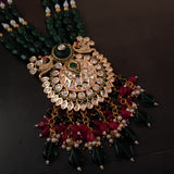 WEAR ME EXCLUSIVE DESIGNER NECKPIECE