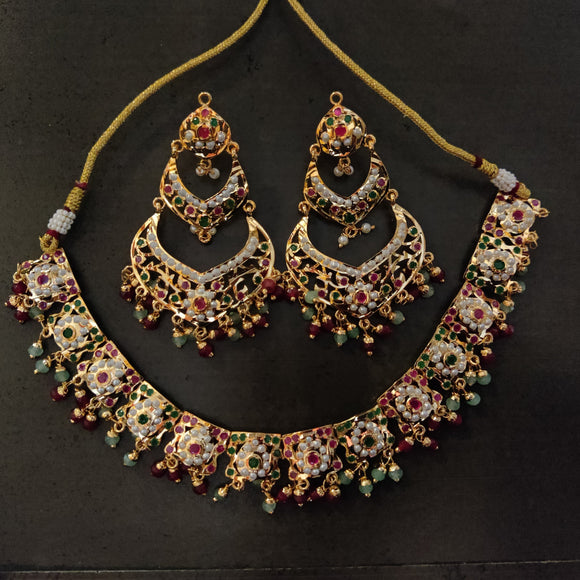 JADAU CHOKER WITH EARRINGS