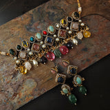 EXCLUSIVE NATURAL STONE CHOKER WITH EARRINGS