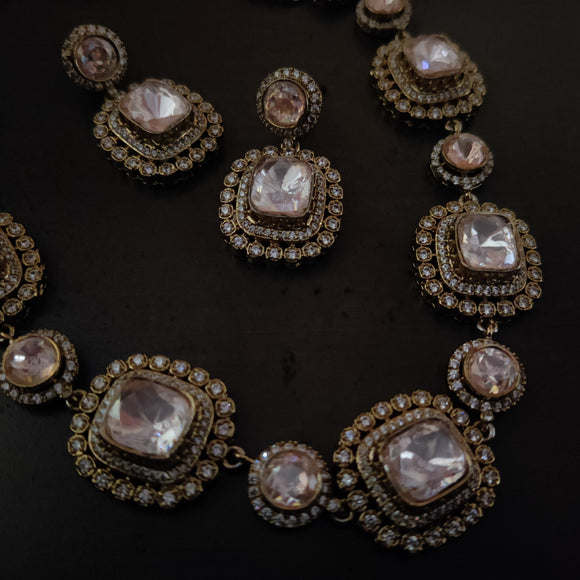 DESIGNER POLKI KUNDAN NECKPIECE