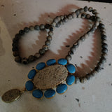 WEAR ME EXCLUSIVE STONE NECKLACE
