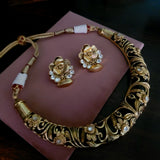 DESIGNER EXCLUSIVE HASLI CHOKER WITH EARRINGS