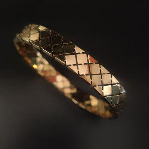 DESIGNER FINEST QUALITY STAINLESS STEEL GOLD PLATED OPENABLE BANGLE