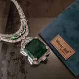 EXQUISITE IMITATION EMERALD STONE NECKLACE