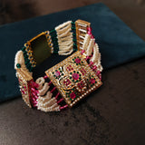 FINEST QUALITY JADAU BRACELET