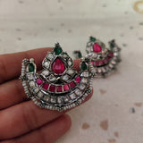 EXCLUSIVE POLKI KUNDAN FITTED EARRINGS (STUDS)