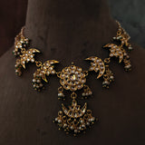 EXCLUSIVE JADAU KUNDAN NECKLACE WITH EARRINGS