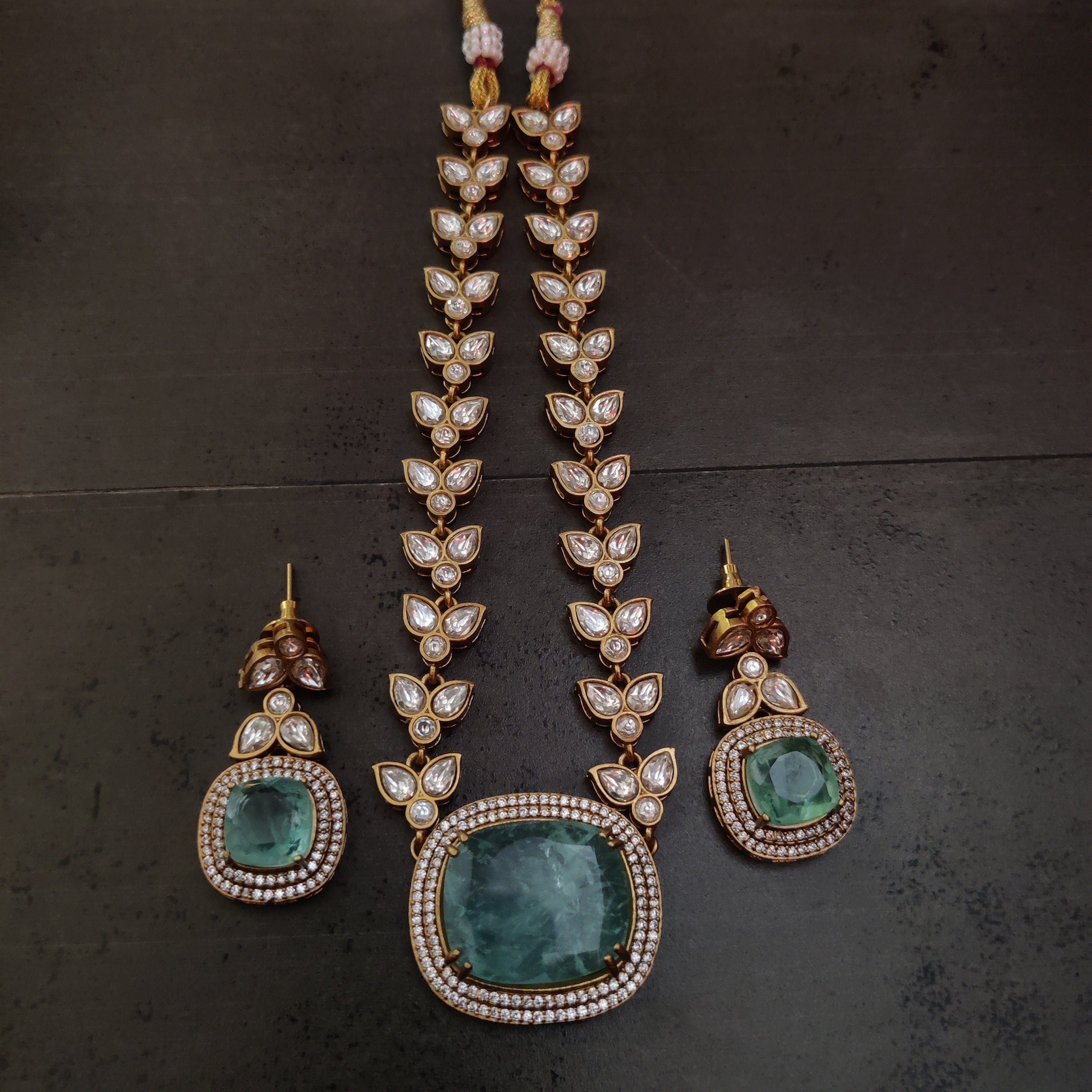 DESIGNER DOUBLET STONE NECKLACE WITH EARRINGS – Wearmebyradhaji
