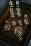 FINE QUALITY JADAU LONG NECKLACE WITH EARRINGS