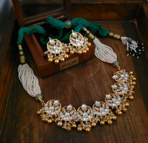 PAACHI KUNDAN CHOKER WITH EARRINGS